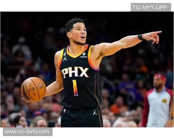 布克谈球队连败心态称更衣室氛围积极向上